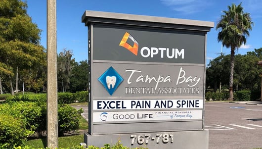 Excel Pain & Spine - Sun City Center Sign